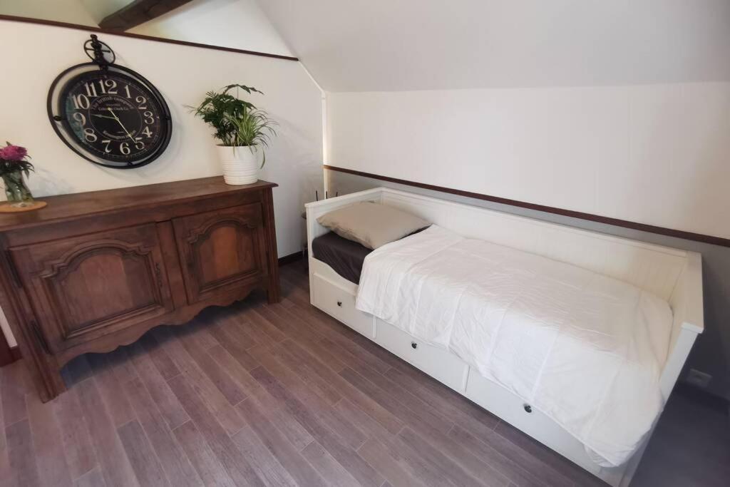 Gîte Le Balcon Flaubert Forges-les-Eaux Extérieur photo
