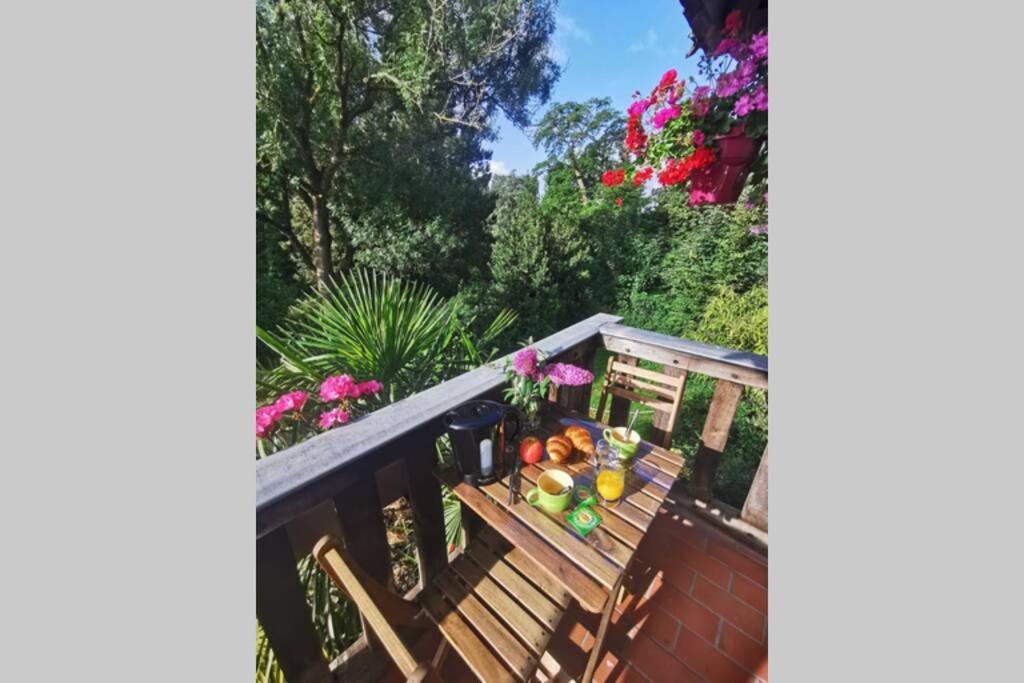 Gîte Le Balcon Flaubert Forges-les-Eaux Extérieur photo