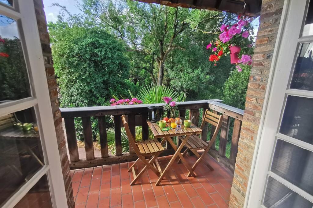 Gîte Le Balcon Flaubert Forges-les-Eaux Extérieur photo